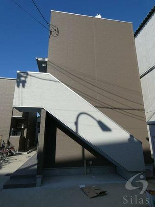 兵庫県尼崎市東本町4丁目(アパート)の賃貸物件の外観