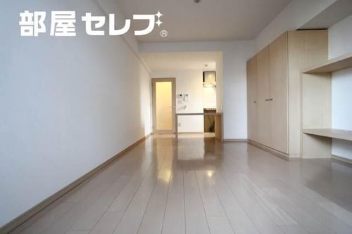 ドゥーエ大須0803の内装