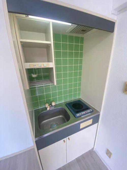 ホワイトパレス黄金五番館505のキッチン