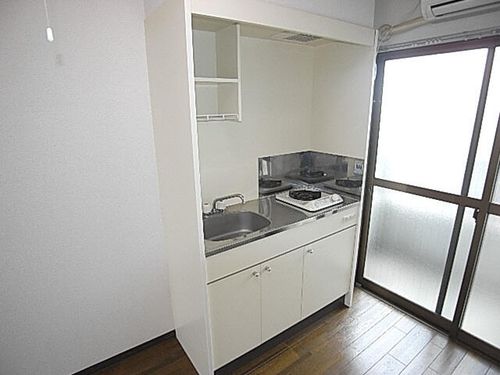 リベラル日之出のキッチン