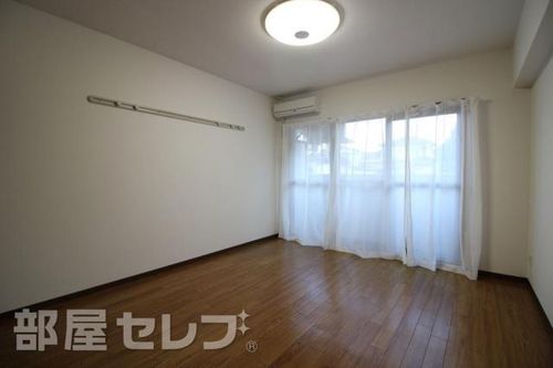 ハイツ山光の内装