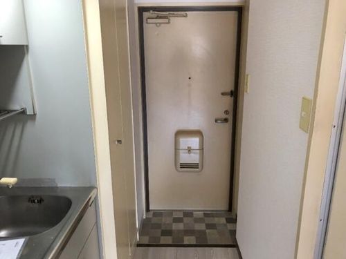 アニメイト大阪402の玄関