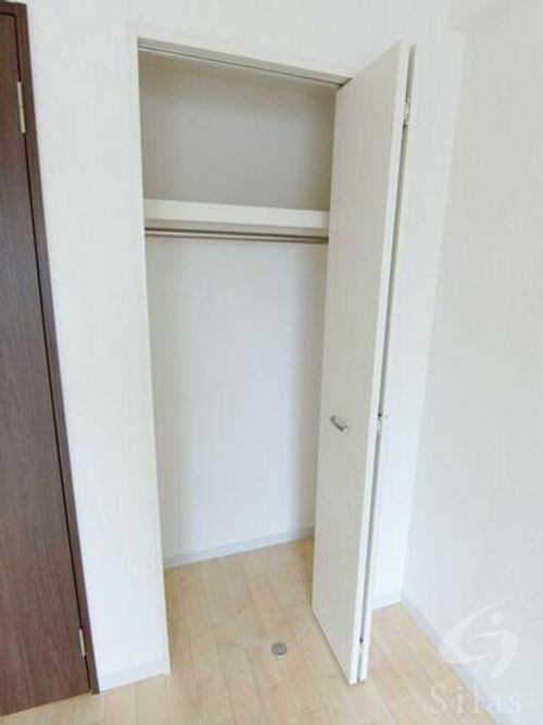 FDS KOHAMA WEST101の内装