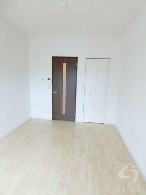 FDS KOHAMA WEST101の内装