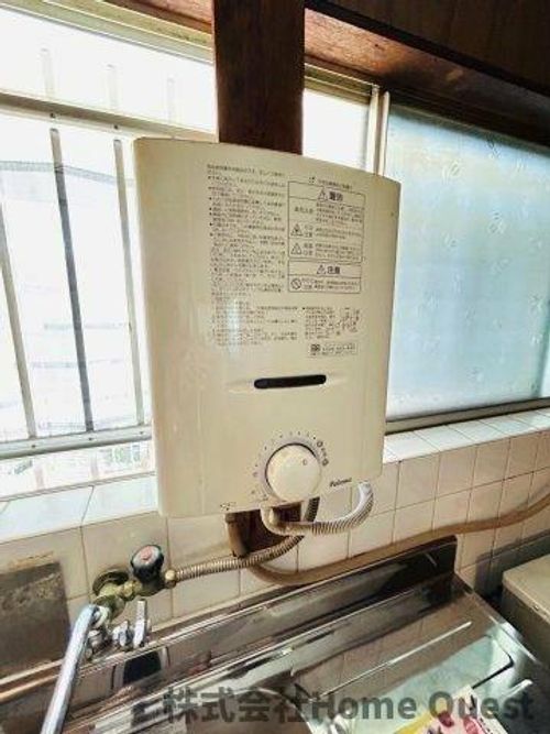 北山文化の内装