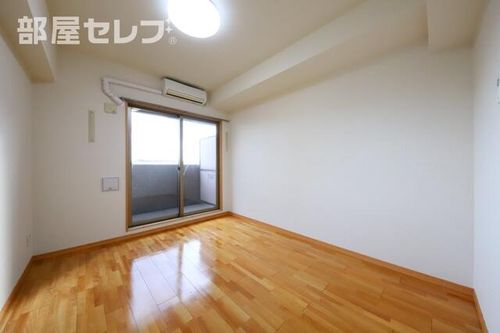 アーデン上社504の内装