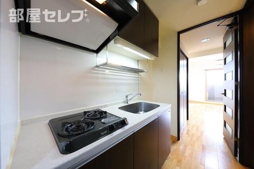 アーデン上社504のキッチン