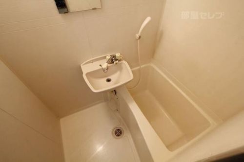 サン・ウエダビルⅠの風呂