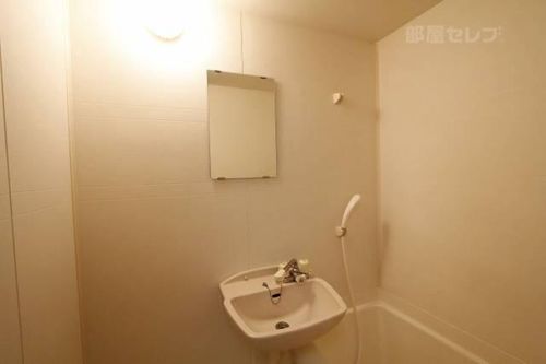 サン・ウエダビルⅠの内装