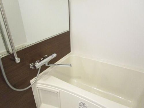 スプランディッド新大阪EASTの風呂