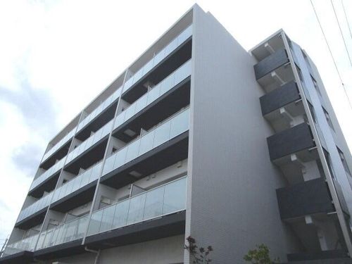 スプランディッド新大阪EASTの外観