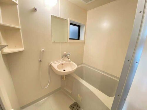 シェルブランアイコウの風呂