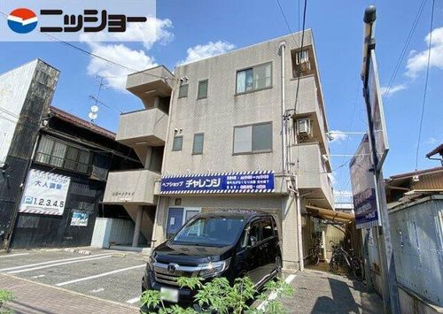 加藤マンションの外観