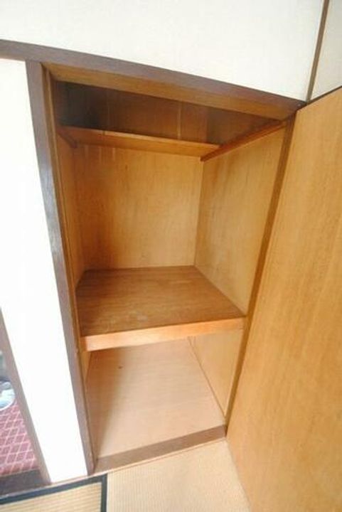 中田マンションの内装