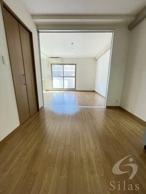 リヴェール鳳の居間