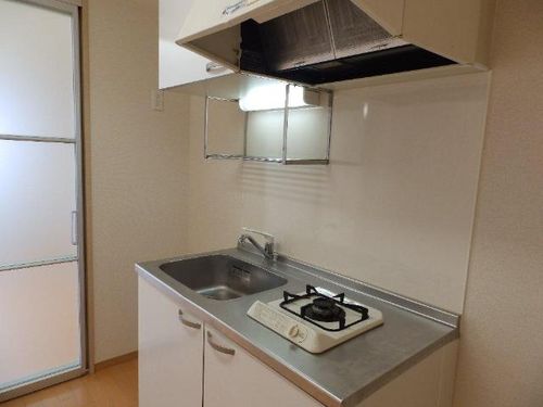 プロビデンス栄南302のキッチン
