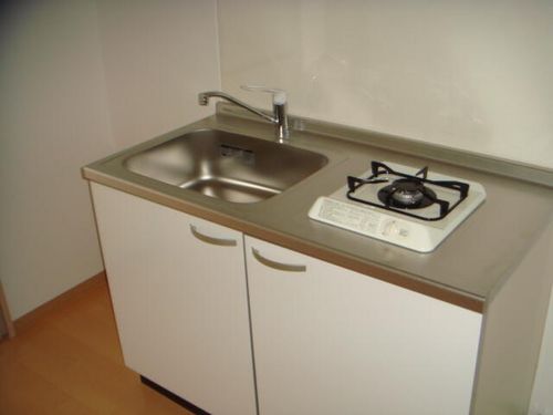 プロビデンス栄南302のキッチン