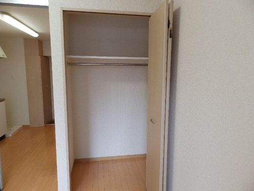 プロビデンス栄南302の内装