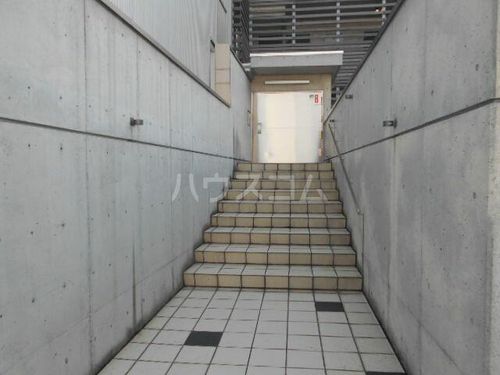 G-Design京都西院の玄関