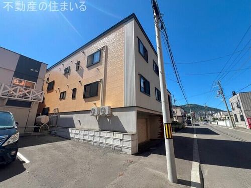 エクセラ澄川の外観