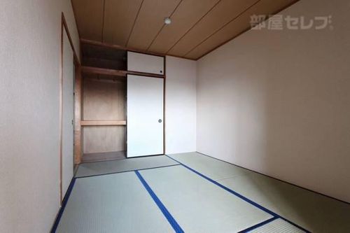 ムーンパーク服部202の内装