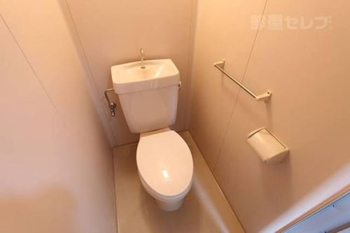 ムーンパーク服部202の内装