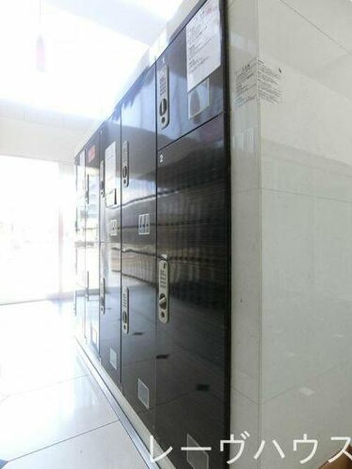 福岡県福岡市東区東浜1丁目(マンション)の賃貸物件の玄関