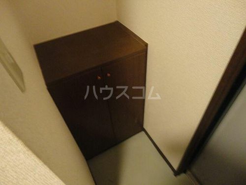 Du四条の玄関