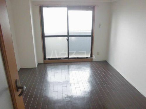 愛知県名古屋市港区津金2丁目(マンション)の賃貸物件502の居間