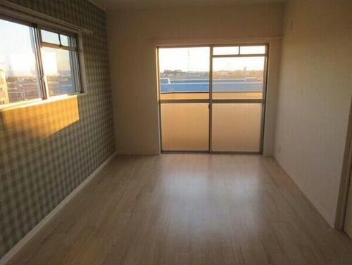 野添マンションひろみ505の居間