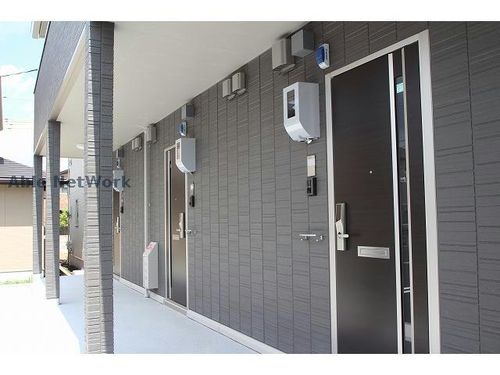 アビデハウス102の玄関