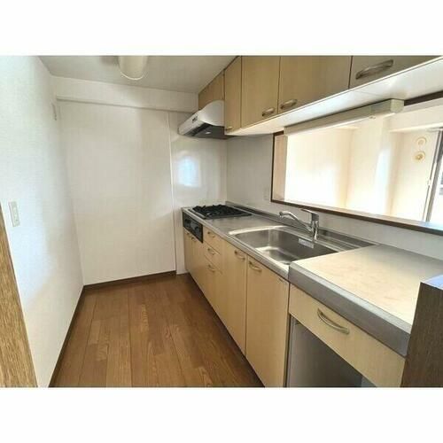 コンフォート高畑201のキッチン