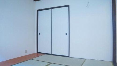 タウニィ高松B棟101の内装