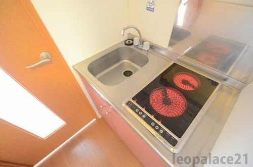 レオパレス栄華西Ⅱ108の内装