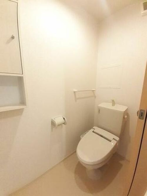 ノイハウスA(オール電化)201の内装