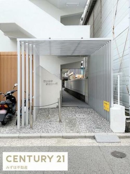 第二博多駅東コーポ3-Aの玄関