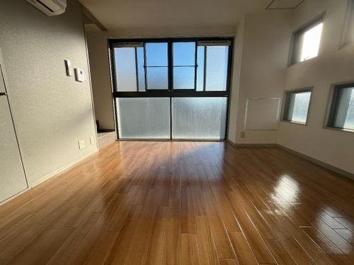 サンジミニアーノ・ハウスGの居間