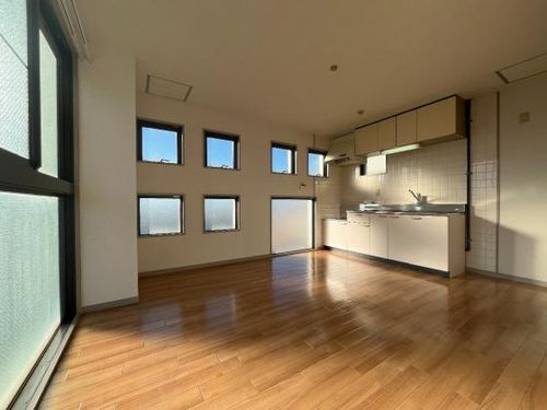 サンジミニアーノ・ハウスGの居間