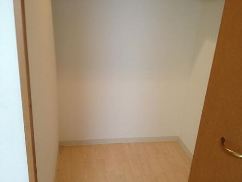 スカイビュー宝泉305の内装