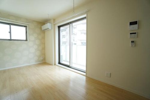 シャーメゾン東岸和田201の内装