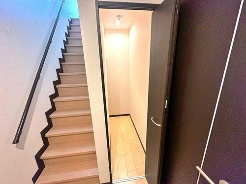 スリーハーブズ天美西の内装