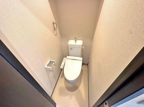 スリーハーブズ天美西の内装