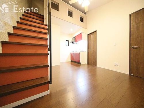 ACCOMMO岩塚の居間