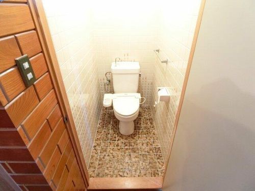 エクセル酒谷の内装