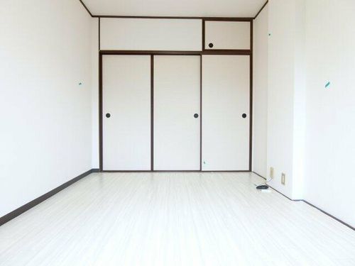 コスモハイツエコーの居間