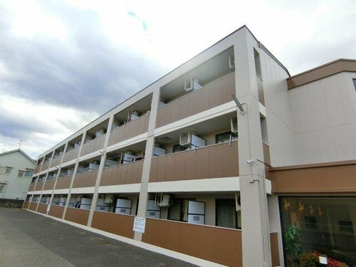 上田マンションの外観