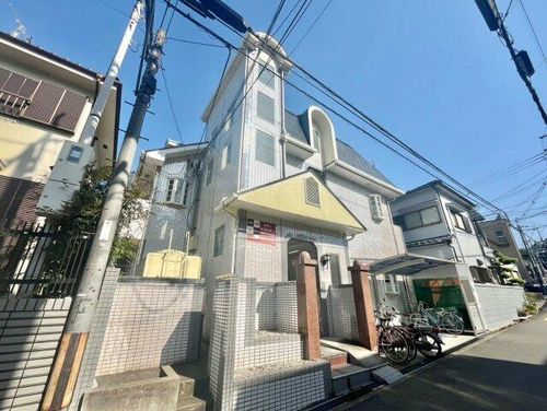 ヨーロピアン22番館の外観