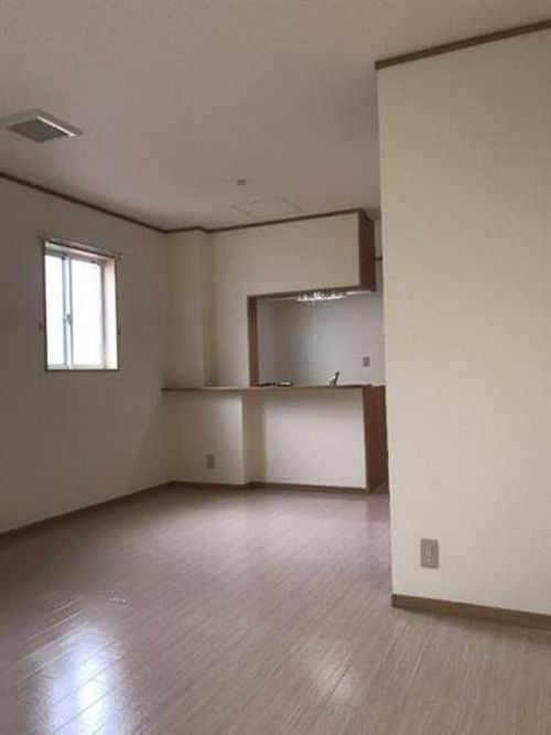 ラフィネスの居間