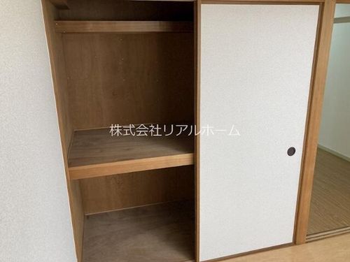 ムーンヒルズ蘭2-Aの内装