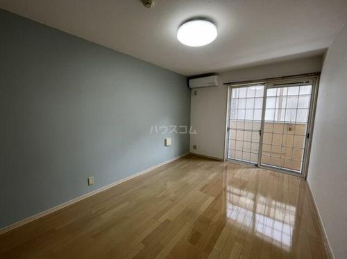 愛知県名古屋市熱田区切戸町2丁目(アパート)の賃貸物件の居間
